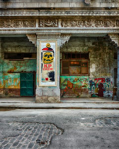 Grafitti at calle Cardenas, 2013