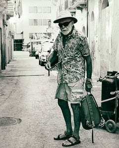 Arriving Tourist, Trapani