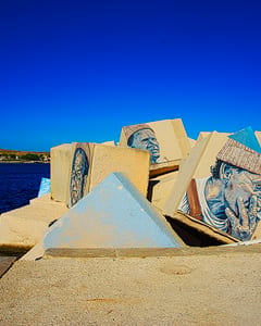 I Giganti del Mare III, Bonagia